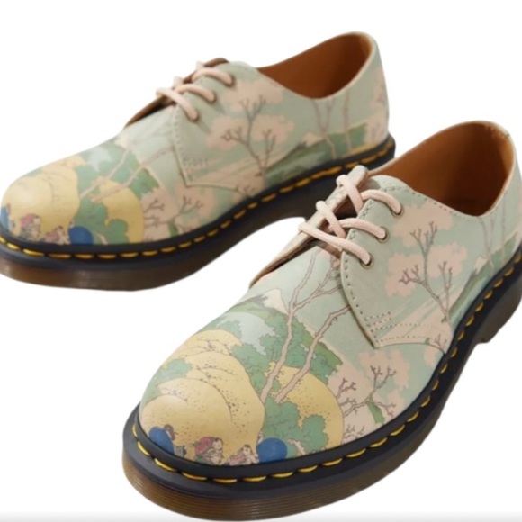 Dr. Martens Shoes - Dr. Martens Docs Limited 1461 Hokusai The Met Leather Oxford Shoes W9 M8